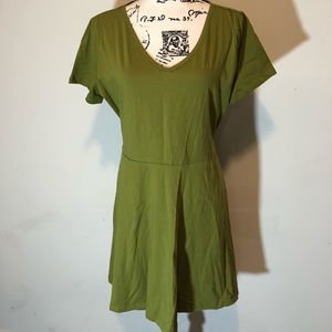 Ineffable high low dress  color Green Size: XXL